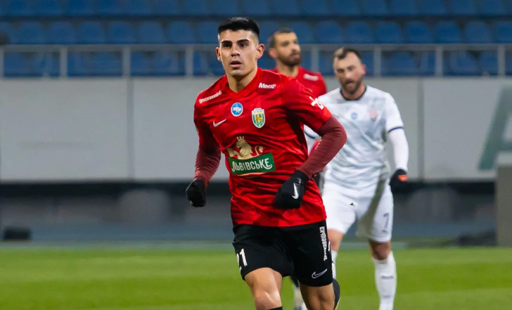 "КАРПАТИ" МІНІМАЛЬНО ПОСТУПИЛИСЯ "ЗОРІ"