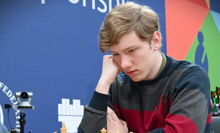 17-РІЧНИЙ РОМАН ДЕГТЯРЬОВ – ЧЕМПІОН ЄВРОПИ З ШАХІВ