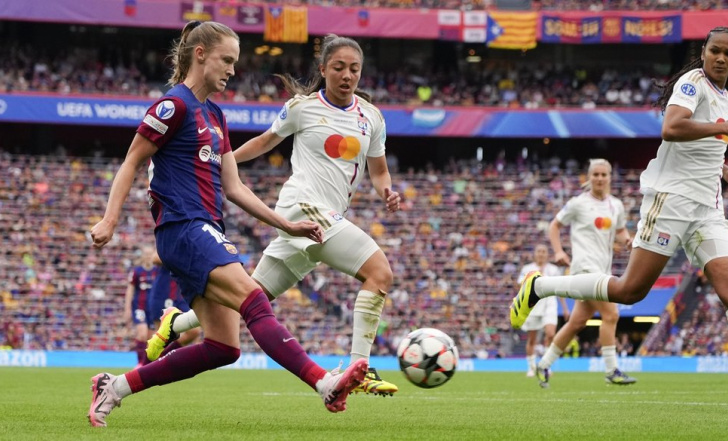 ЖІНОЧА ЛІГА ЧЕМПІОНІВ: ХТО ПРОДОВЖИТЬ БОРОТЬБУ У ПЛЕЙ-ОФ