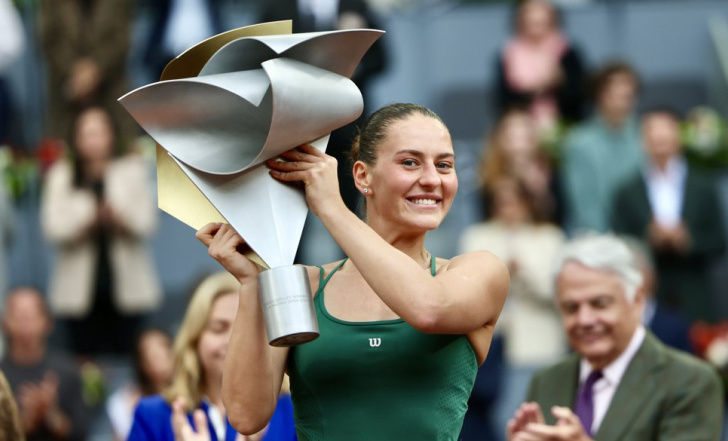 МАРТА КОСТЮК – ПЕРЕМОЖНИЦЯ ТУРНІРУ WTA 1000 В МАДРИДІ
