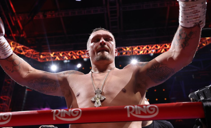 УСИК ХОЧЕ ПРОВЕСТИ БІЙ З ВАЙЛДЕРОМ