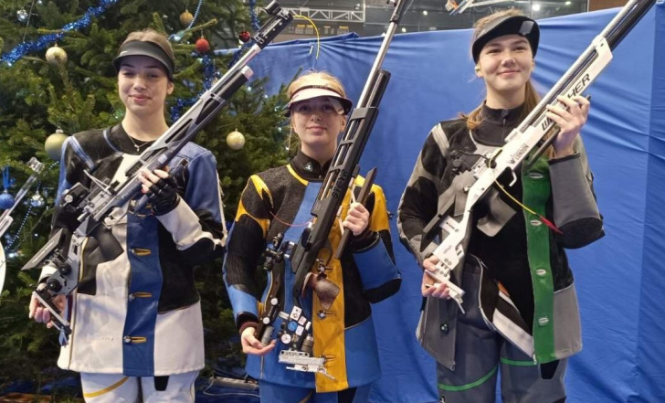 КОМПЛЕКТ МЕДАЛЕЙ ГРАН-ПРІ В ОСІЄКУ - В УКРАЇНСЬКИХ СТРІЛЬЦІВ