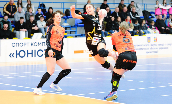 ДЕРБІ МІЖ «КАРПАТАМИ» ТА «ГАЛИЧАНКОЮ» НА КОРИСТЬ КОМАНДИ З УЖГОРОДА