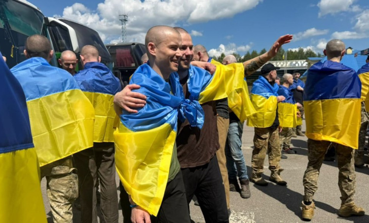 185 УКРАЇНСЬКИХ ЗАХИСНИКІВ – ВДОМА