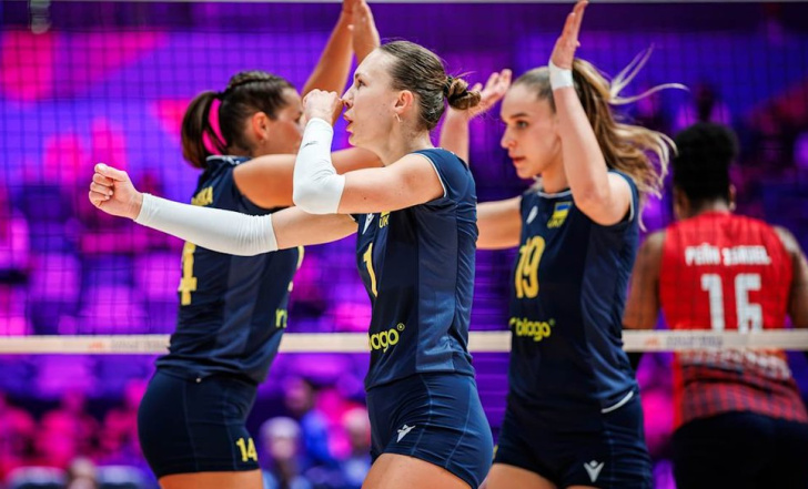 ЖІНОЧА ЗБІРНА УКРАЇНИ ПІДНЯЛАСЯ НА ЧОТИРИ ПОЗИЦІЇ У РЕЙТИНГУ FIVB