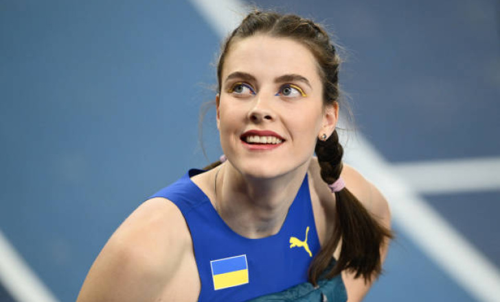 ЯРОСЛАВА МАГУЧІХ – ПЕРЕМОЖНИЦЯ ЧУ З ЛЕГКОЇ АТЛЕТИКИ В ПРИМІЩЕННІ